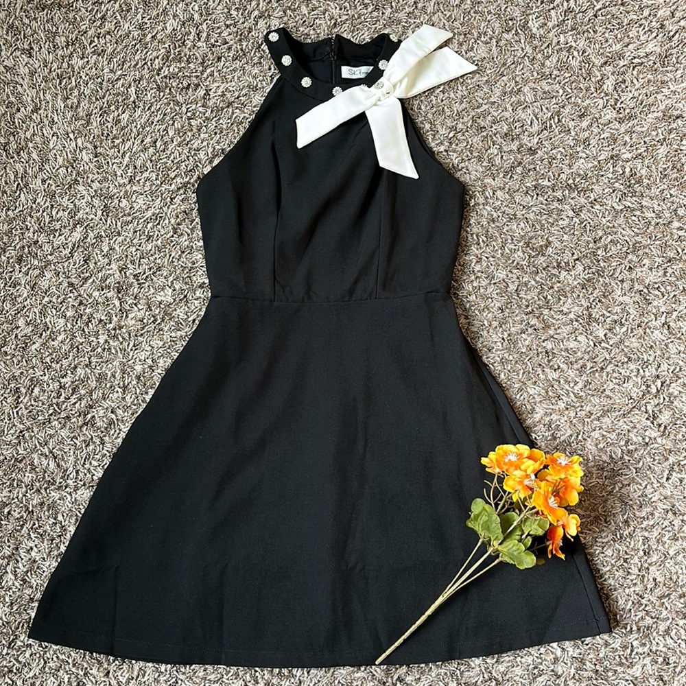 Ribbon dress